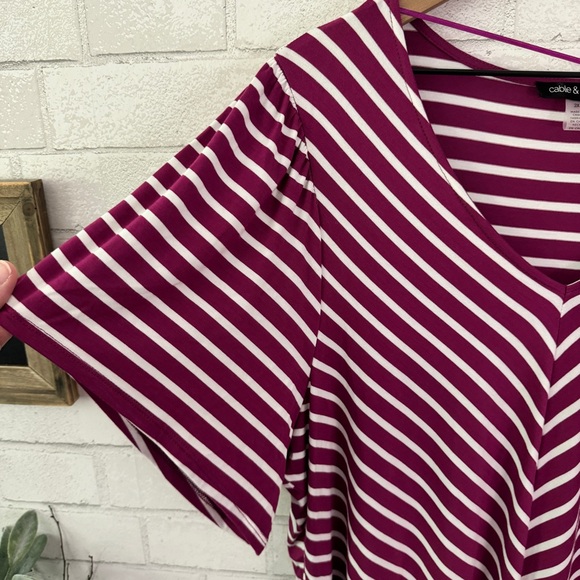 CABLE & GAUGE Purple & White Striped V Neck Short Sleeve Top - Picture 6 of 10